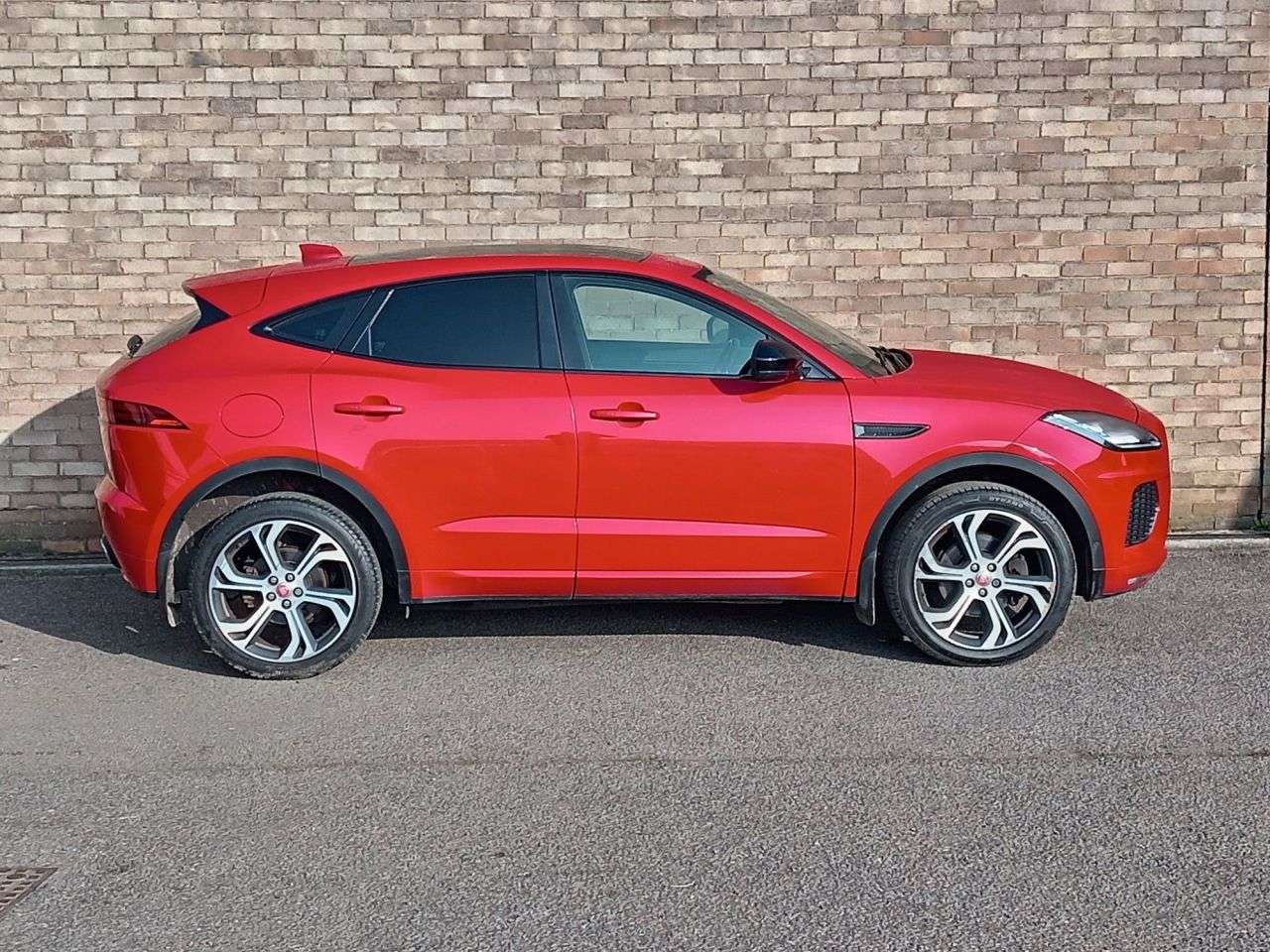 2018 JAGUAR E-PACE 2018 JAGUAR E-PACE