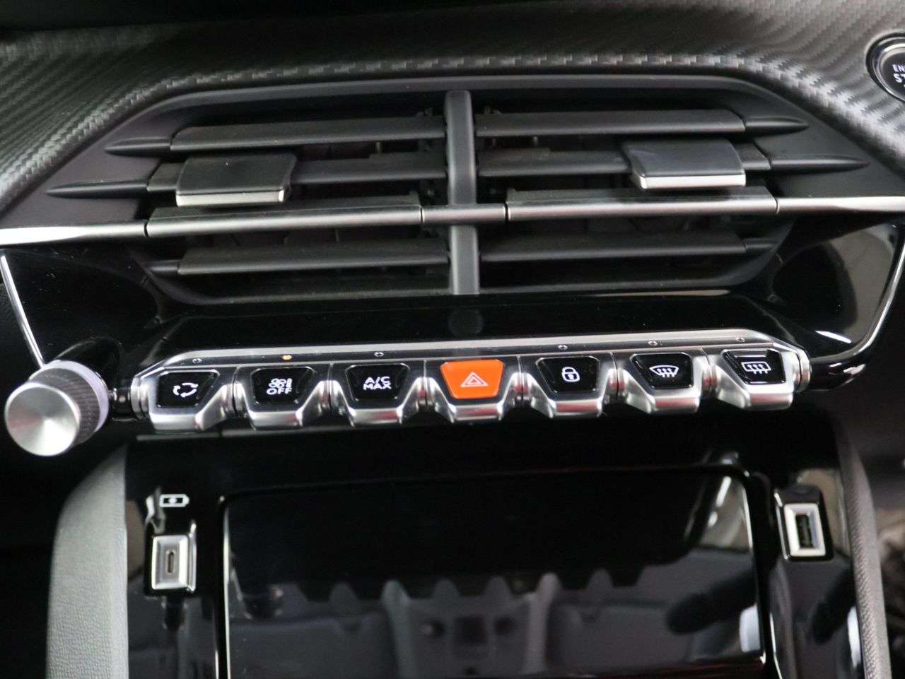 2023 PEUGEOT 208 2023 PEUGEOT 208