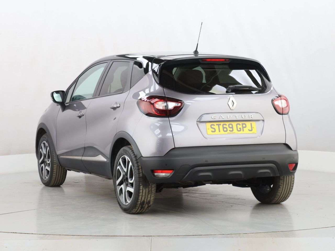 2019 RENAULT CAPTUR 2019 RENAULT CAPTUR