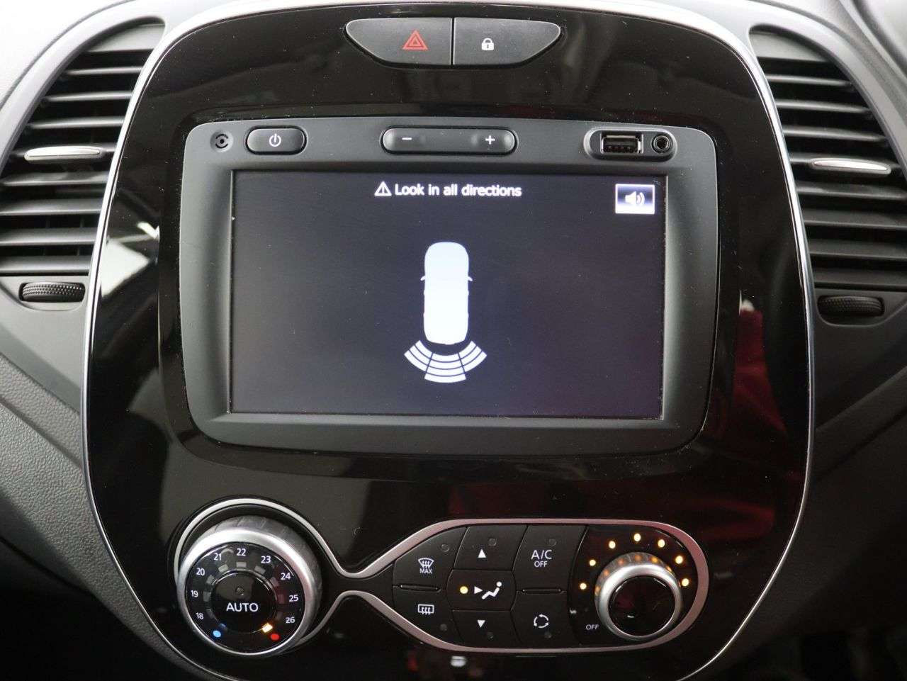 2019 RENAULT CAPTUR 2019 RENAULT CAPTUR