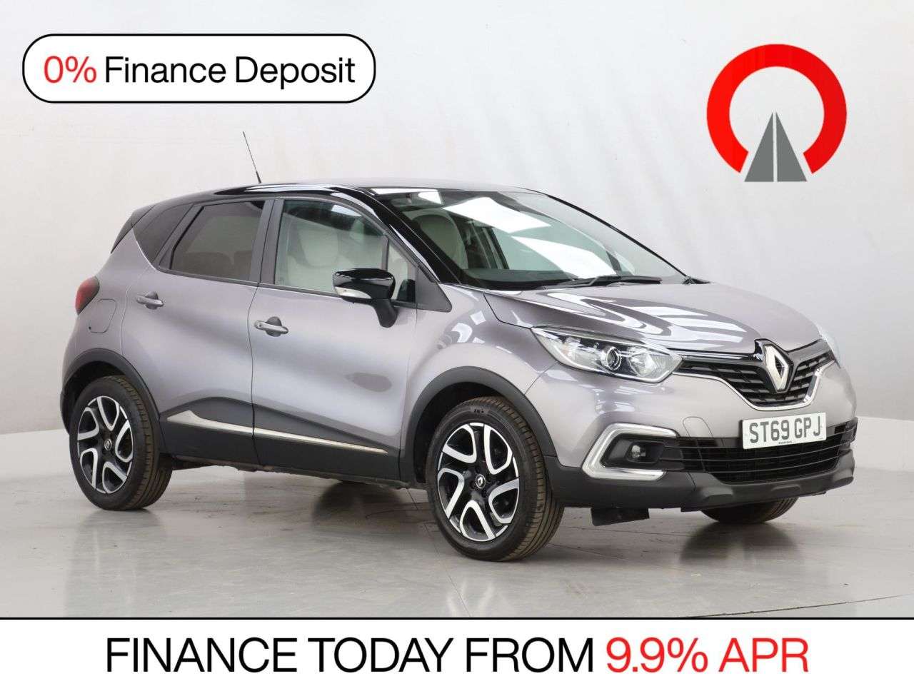 A 2019 RENAULT CAPTUR 0.9 TCe ENERGY Iconic SUV 5dr Petrol Manual Euro 6 (s/s) (90 ps) A 2019 RENAULT CAPTUR 0.9 TCe ENERGY Iconic SUV 5dr Petrol Manual Euro 6 (s/s) (90 ps)