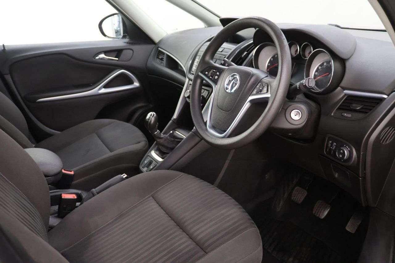 2016 VAUXHALL ZAFIRA TOURER 2016 VAUXHALL ZAFIRA TOURER