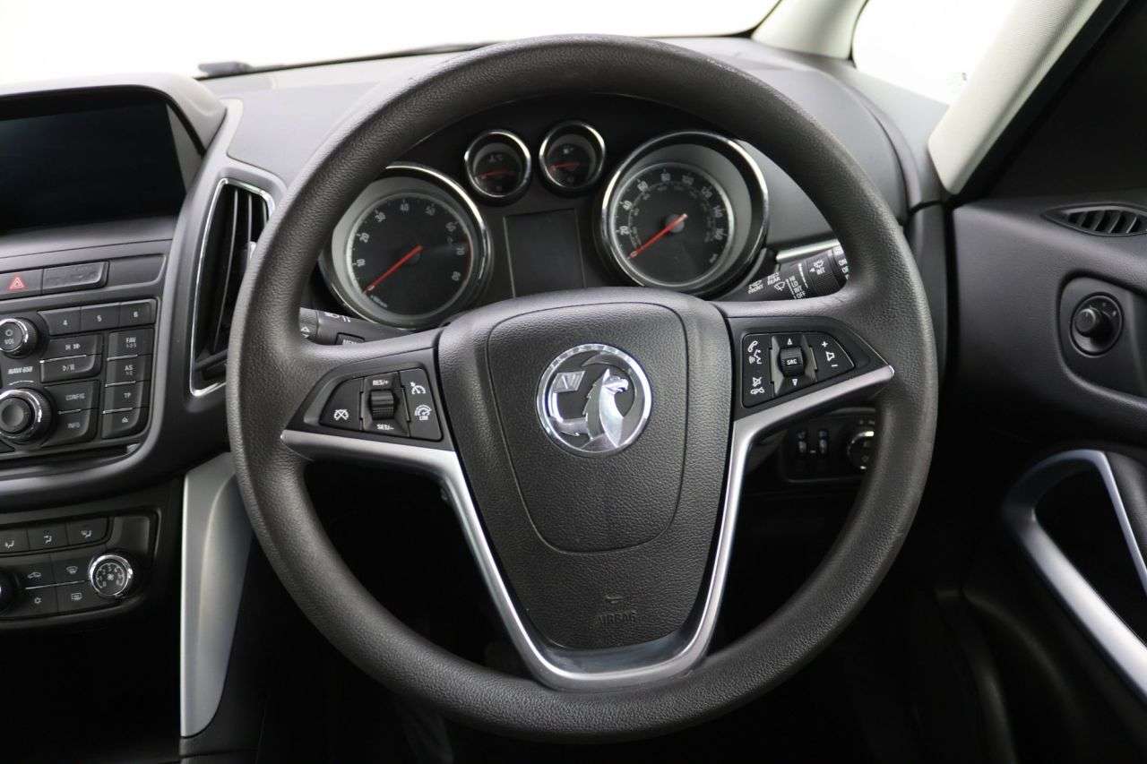 2016 VAUXHALL ZAFIRA TOURER 2016 VAUXHALL ZAFIRA TOURER