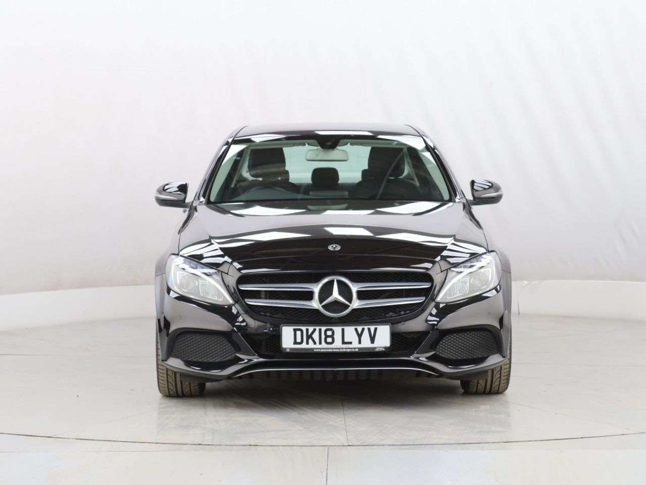 A 2018 MERCEDES-BENZ C CLASS 2.1 C220d Sport Saloon 4dr Diesel G-Tronic+ Euro 6 (s/s) (170 ps) A 2018 MERCEDES-BENZ C CLASS 2.1 C220d Sport Saloon 4dr Diesel G-Tronic+ Euro 6 (s/s) (170 ps)