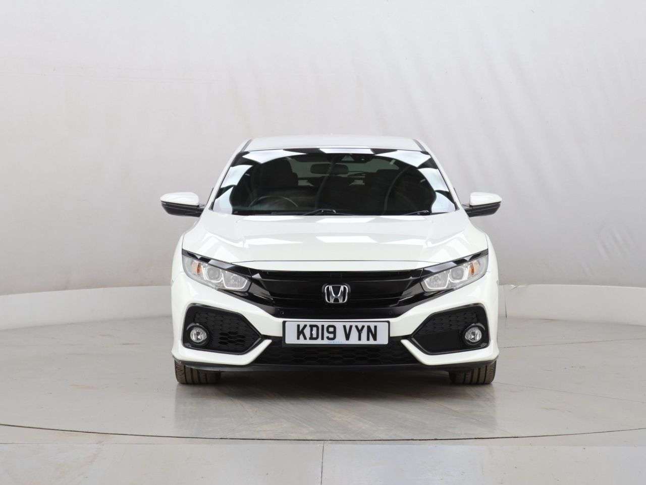 A 2019 HONDA CIVIC 1.0 VTEC Turbo SR Hatchback 5dr Petrol Manual Euro 6 (s/s) (126 ps) A 2019 HONDA CIVIC 1.0 VTEC Turbo SR Hatchback 5dr Petrol Manual Euro 6 (s/s) (126 ps)