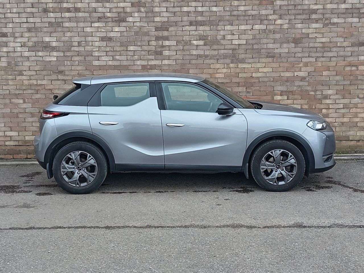 A 2020 DS AUTOMOBILES DS 3 1.2 PureTech Elegance Crossback 5dr Petrol Manual Euro 6 (s/s) (100 ps) A 2020 DS AUTOMOBILES DS 3 1.2 PureTech Elegance Crossback 5dr Petrol Manual Euro 6 (s/s) (100 ps)