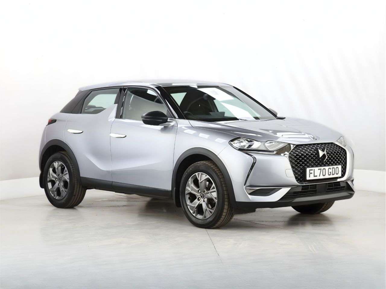A 2020 DS AUTOMOBILES DS 3 1.2 PureTech Elegance Crossback 5dr Petrol Manual Euro 6 (s/s) (100 ps) A 2020 DS AUTOMOBILES DS 3 1.2 PureTech Elegance Crossback 5dr Petrol Manual Euro 6 (s/s) (100 ps)