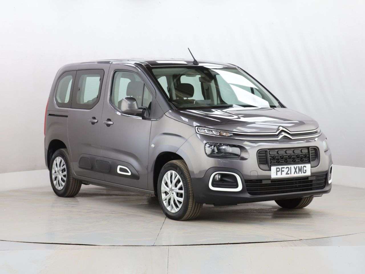 A 2021 CITROEN BERLINGO 1.5 BlueHDi Feel M MPV 5dr Diesel Manual Euro 6 (s/s) (100 ps) A 2021 CITROEN BERLINGO 1.5 BlueHDi Feel M MPV 5dr Diesel Manual Euro 6 (s/s) (100 ps)