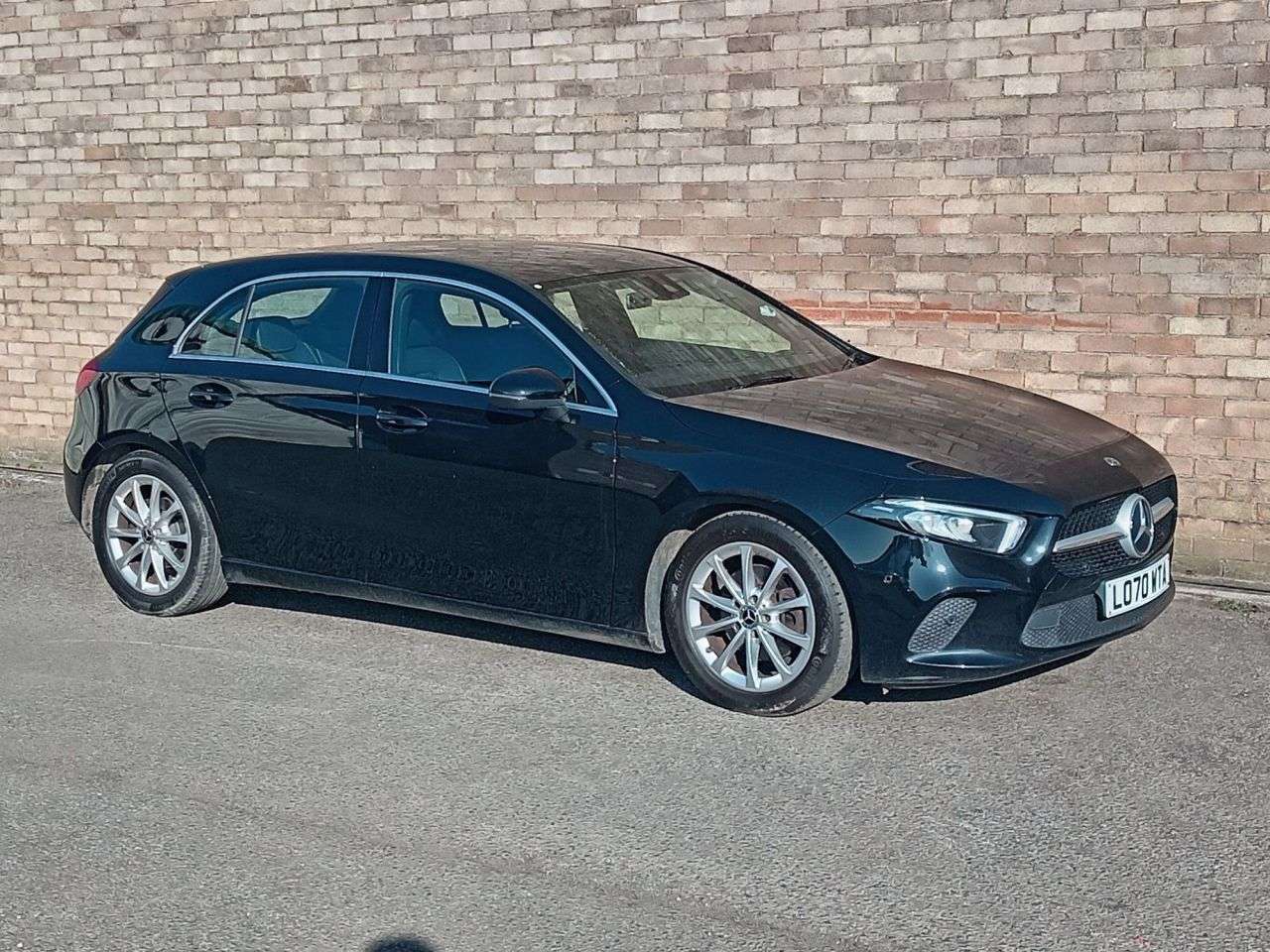 A 2021 MERCEDES-BENZ A CLASS 1.3 A200 Sport (Executive) Hatchback 5dr Petrol 7G-DCT Euro 6 (s/s) (163 ps A 2021 MERCEDES-BENZ A CLASS 1.3 A200 Sport (Executive) Hatchback 5dr Petrol 7G-DCT Euro 6 (s/s) (163 ps