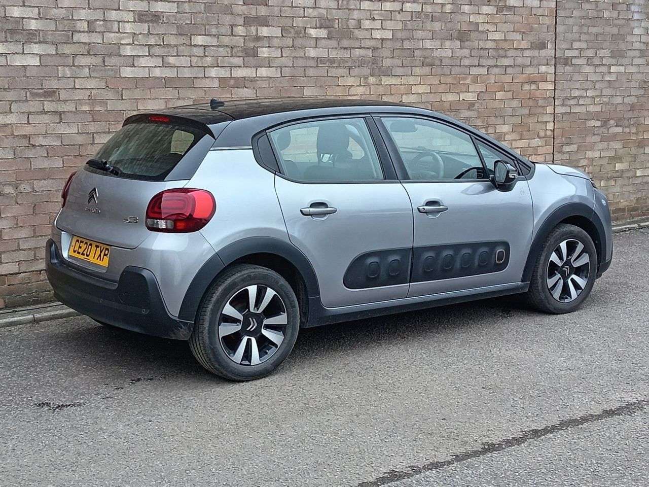 A 2020 CITROEN C3 1.2 PureTech Origins Hatchback 5dr Petrol Manual Euro 6 (s/s) (83 ps) A 2020 CITROEN C3 1.2 PureTech Origins Hatchback 5dr Petrol Manual Euro 6 (s/s) (83 ps)