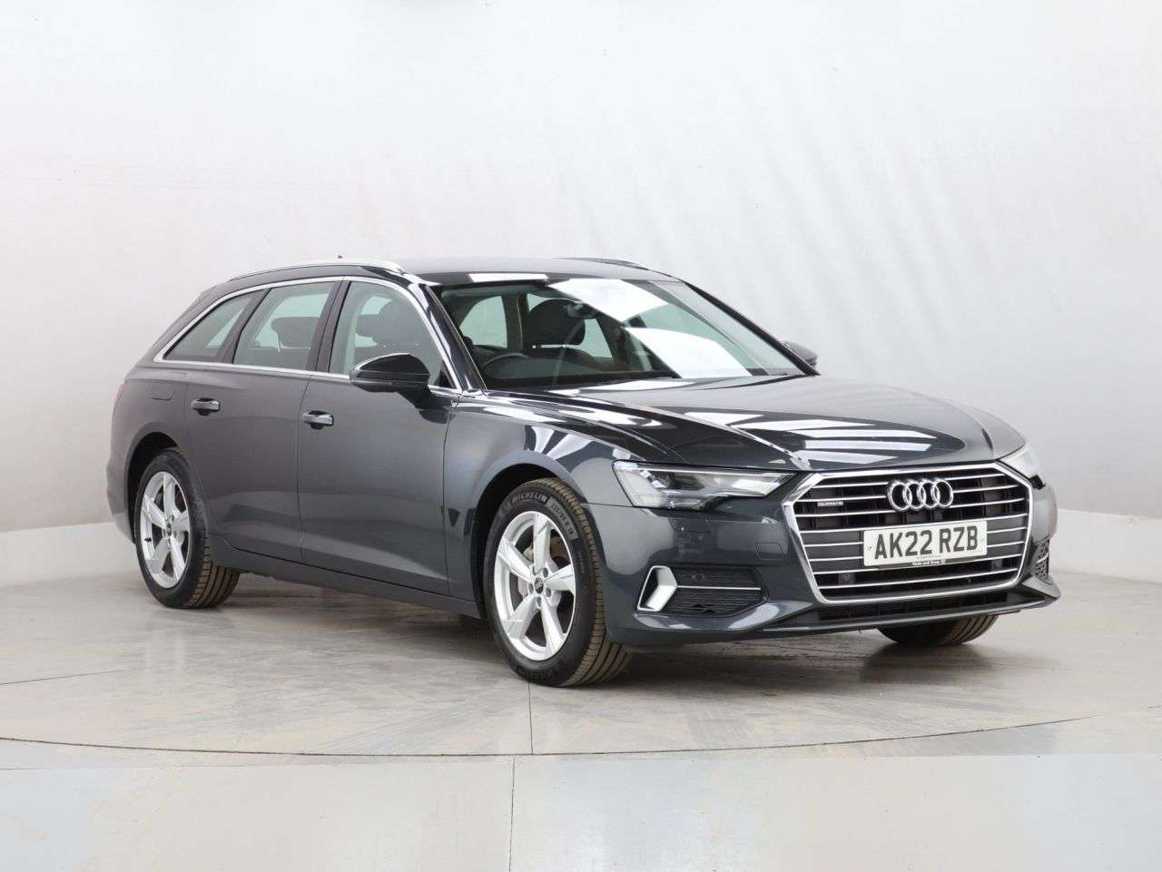 A 2022 AUDI A6 AVANT 2.0 TDI 40 Sport Estate 5dr Diesel S Tronic quattro Euro 6 (s/s) (204 ps) A 2022 AUDI A6 AVANT 2.0 TDI 40 Sport Estate 5dr Diesel S Tronic quattro Euro 6 (s/s) (204 ps)