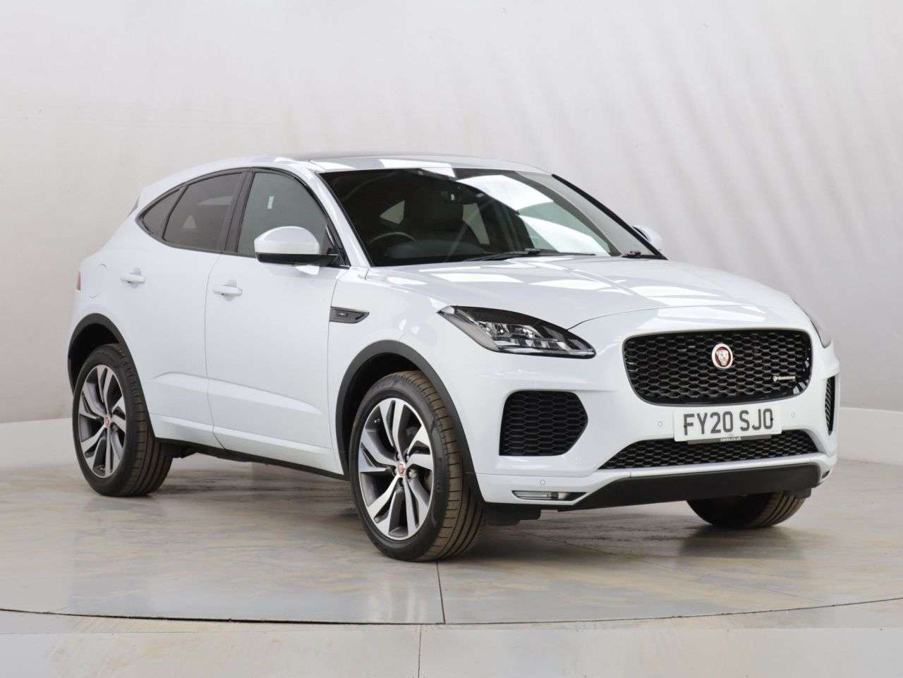 A 2020 JAGUAR E-PACE 2.0 D180 Chequered Flag SUV 5dr Diesel Auto AWD Euro 6 (s/s) (180 ps) A 2020 JAGUAR E-PACE 2.0 D180 Chequered Flag SUV 5dr Diesel Auto AWD Euro 6 (s/s) (180 ps)