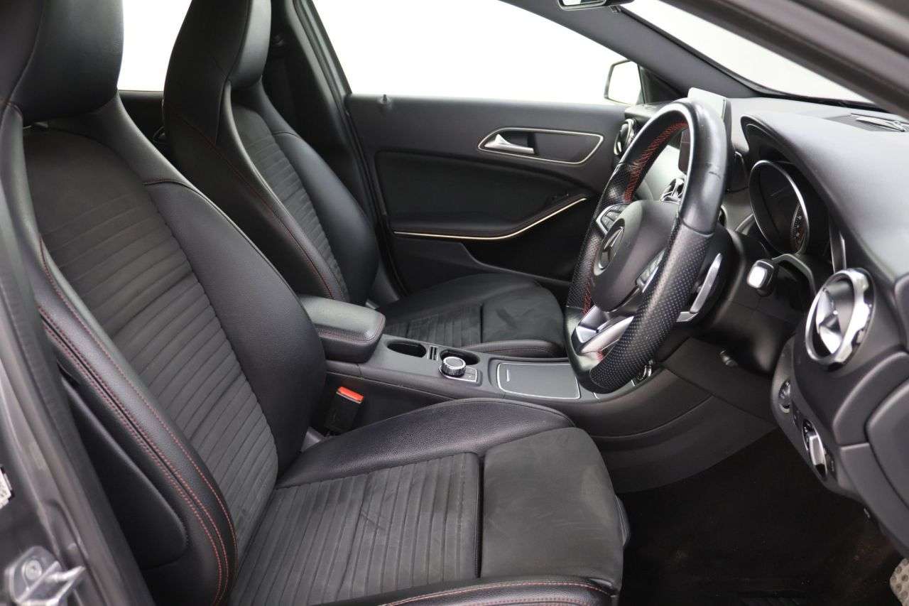 2019 MERCEDES-BENZ GLA CLASS 2019 MERCEDES-BENZ GLA CLASS