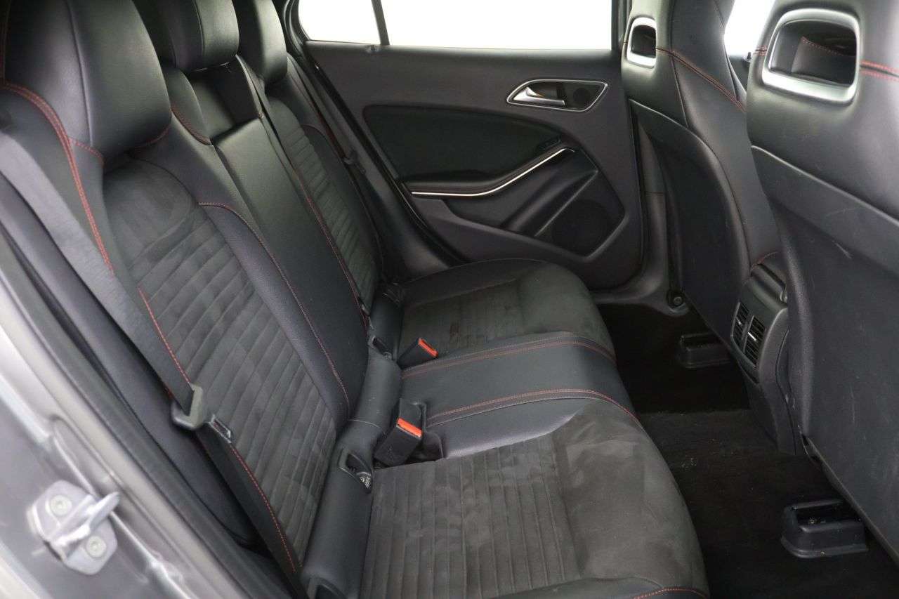 2019 MERCEDES-BENZ GLA CLASS 2019 MERCEDES-BENZ GLA CLASS