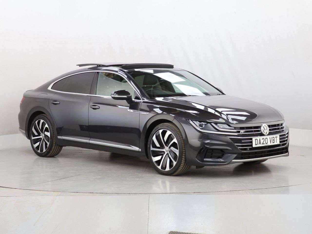 A 2020 VOLKSWAGEN ARTEON 2.0 TDI R-Line Fastback 5dr Diesel DSG 4Motion Euro 6 (s/s) (190 ps) A 2020 VOLKSWAGEN ARTEON 2.0 TDI R-Line Fastback 5dr Diesel DSG 4Motion Euro 6 (s/s) (190 ps)