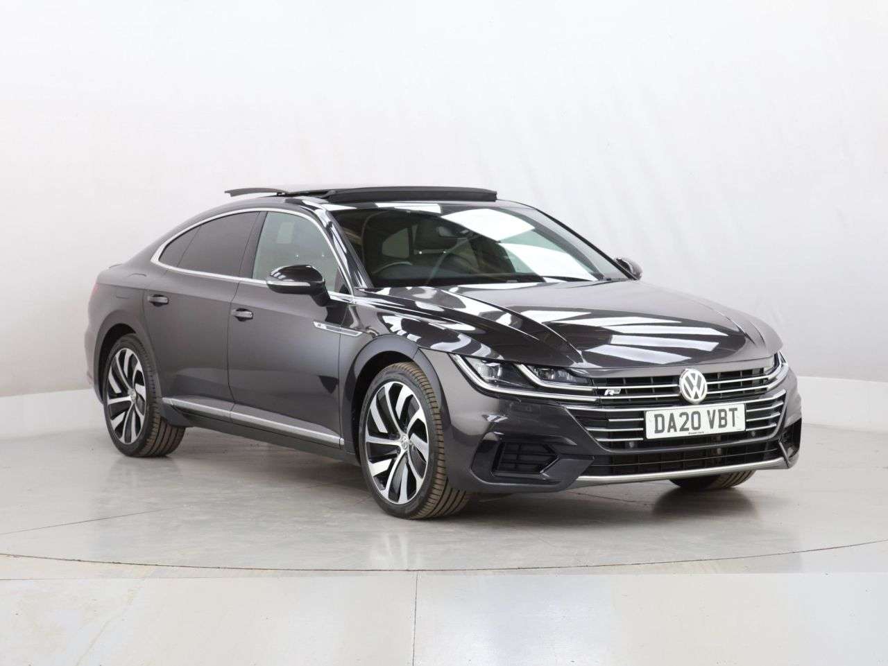 A 2020 VOLKSWAGEN ARTEON 2.0 TDI R-Line Fastback 5dr Diesel DSG 4Motion Euro 6 (s/s) (190 ps) A 2020 VOLKSWAGEN ARTEON 2.0 TDI R-Line Fastback 5dr Diesel DSG 4Motion Euro 6 (s/s) (190 ps)
