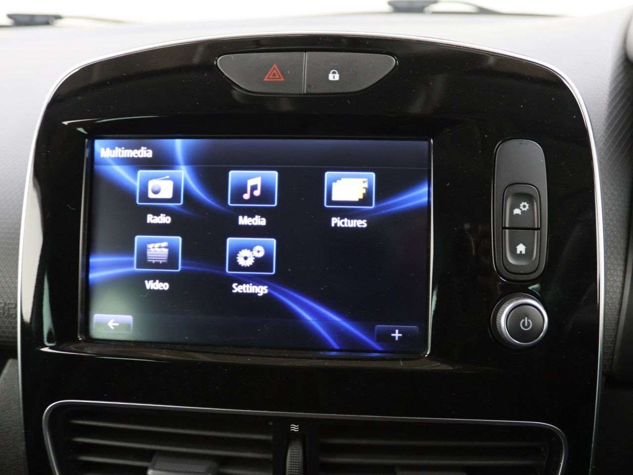 2016 RENAULT CLIO 2016 RENAULT CLIO