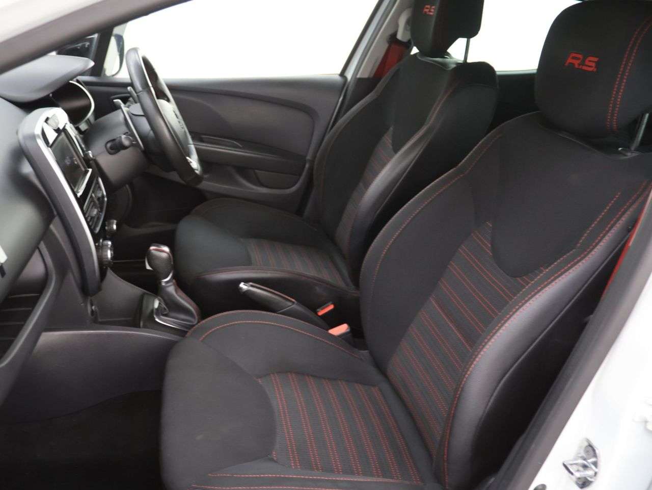 2016 RENAULT CLIO 2016 RENAULT CLIO