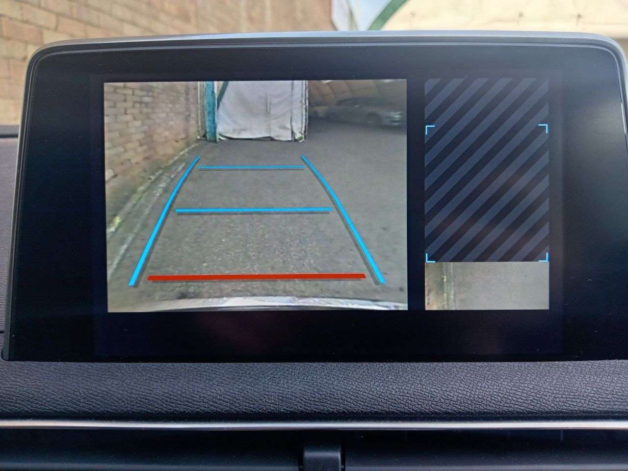 A 2019 PEUGEOT 3008 1.2 PureTech Allure SUV 5dr Petrol Manual Euro 6 (s/s) (130 ps) A 2019 PEUGEOT 3008 1.2 PureTech Allure SUV 5dr Petrol Manual Euro 6 (s/s) (130 ps)