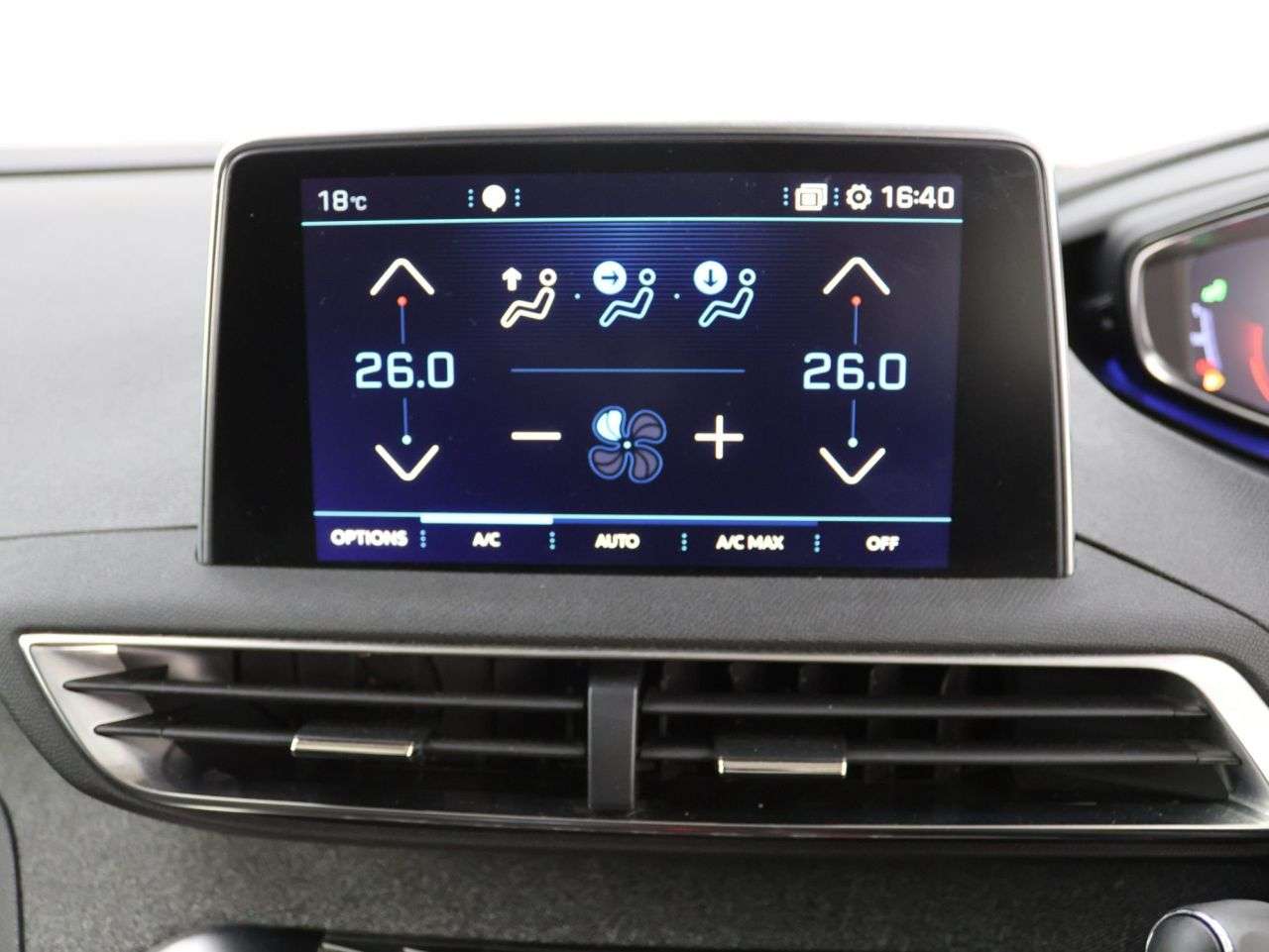 2019 PEUGEOT 3008 2019 PEUGEOT 3008