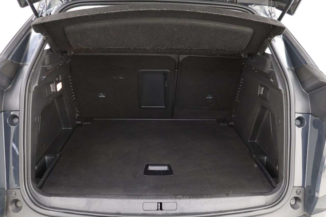 2019 PEUGEOT 3008 2019 PEUGEOT 3008
