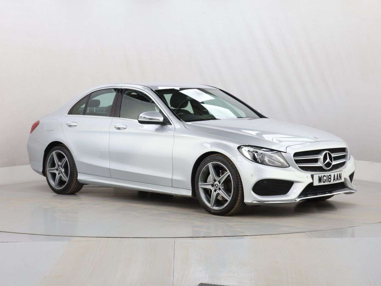 A 2018 MERCEDES-BENZ C CLASS 2.1 C220d AMG Line Saloon 4dr Diesel G-Tronic+ Euro 6 (s/s) (170 ps) A 2018 MERCEDES-BENZ C CLASS 2.1 C220d AMG Line Saloon 4dr Diesel G-Tronic+ Euro 6 (s/s) (170 ps)