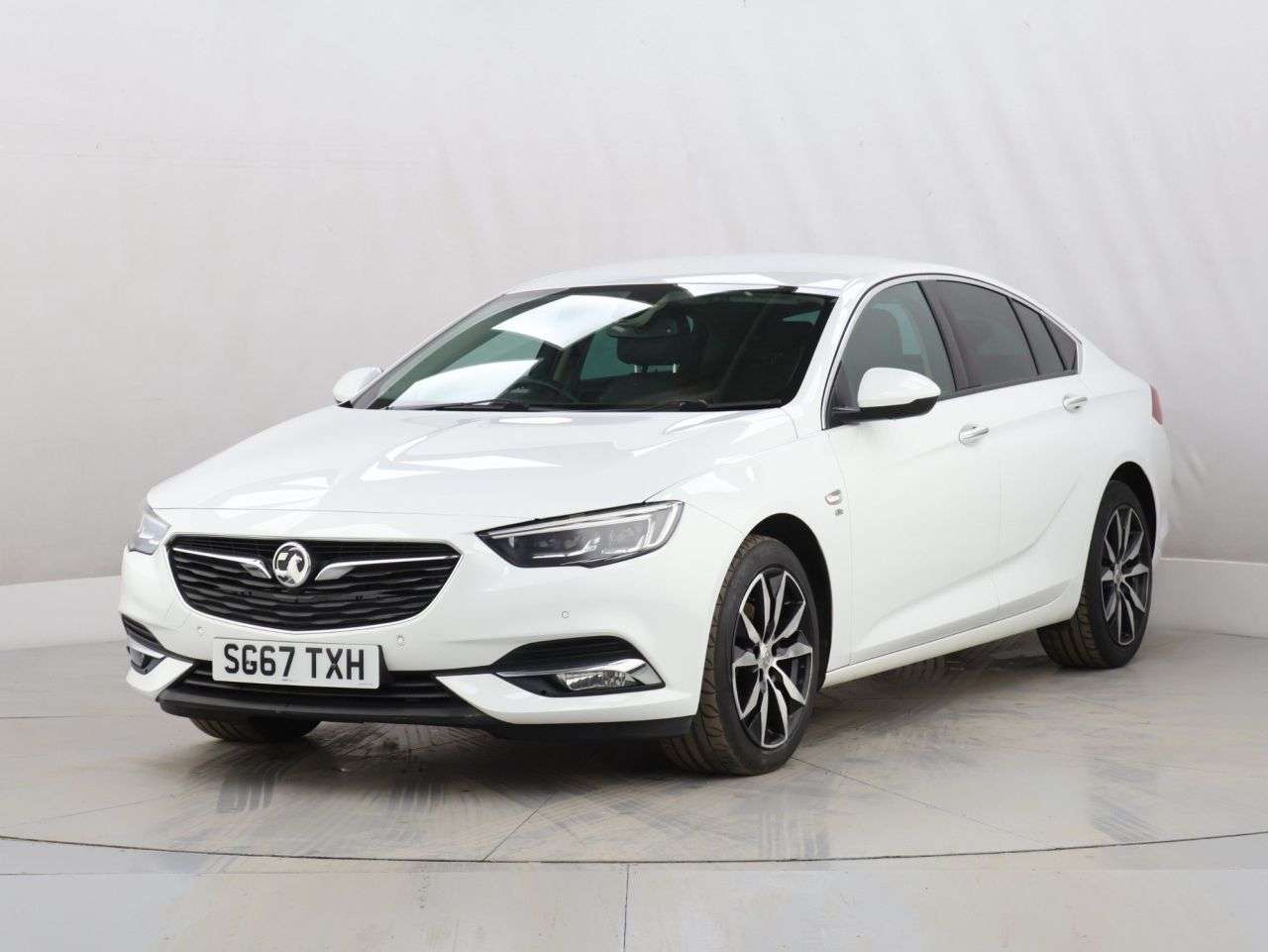 2017 VAUXHALL INSIGNIA 2017 VAUXHALL INSIGNIA
