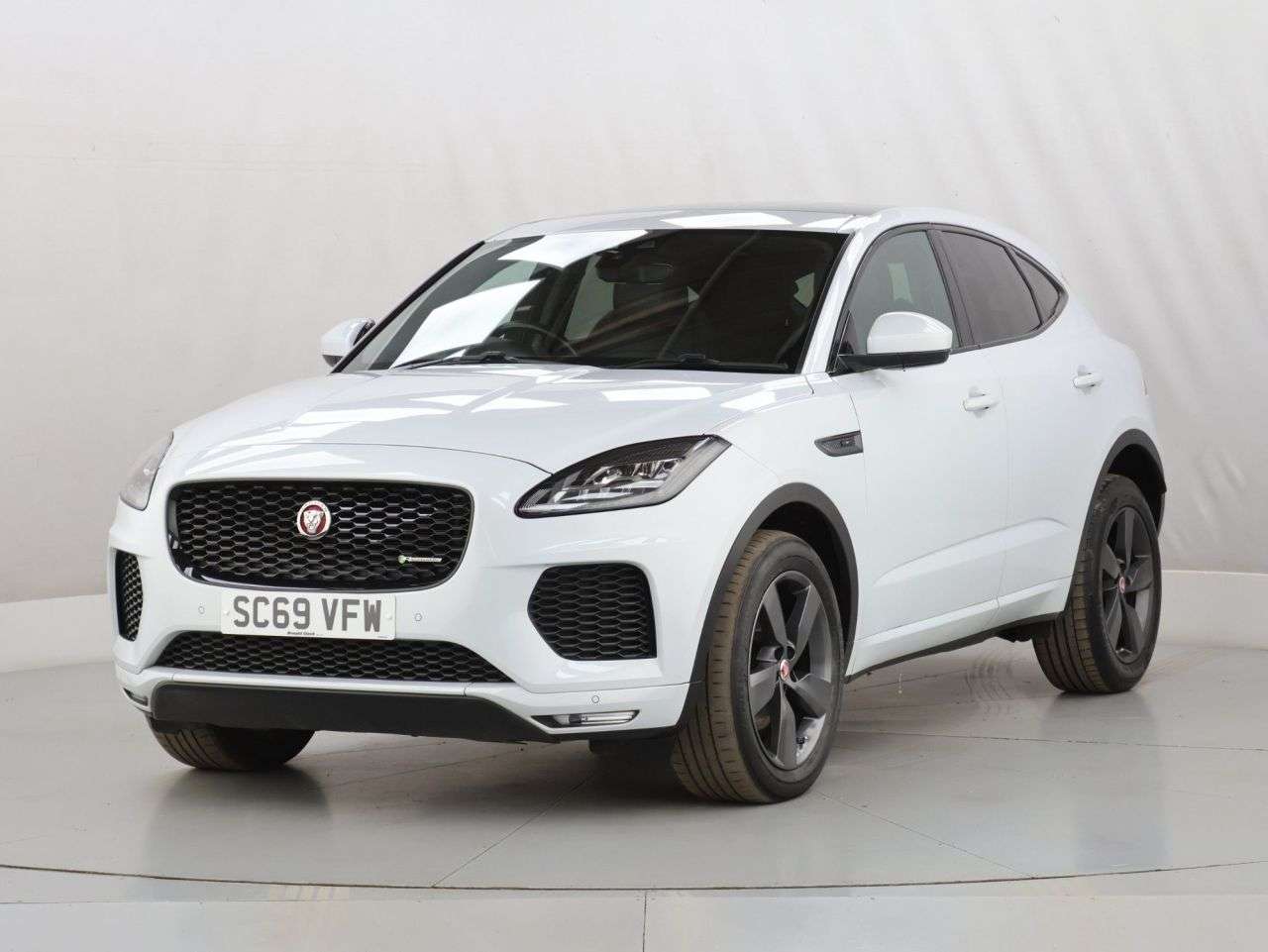 2019 JAGUAR E-PACE 2019 JAGUAR E-PACE