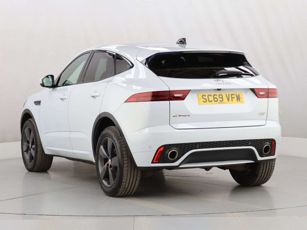 2019 JAGUAR E-PACE 2019 JAGUAR E-PACE