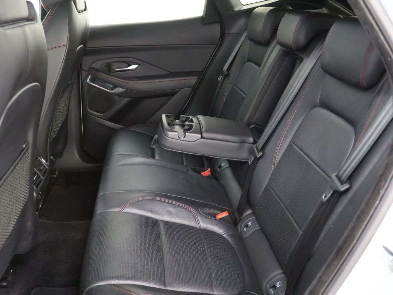 2019 JAGUAR E-PACE 2019 JAGUAR E-PACE