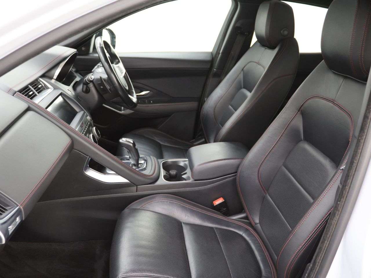 2019 JAGUAR E-PACE 2019 JAGUAR E-PACE