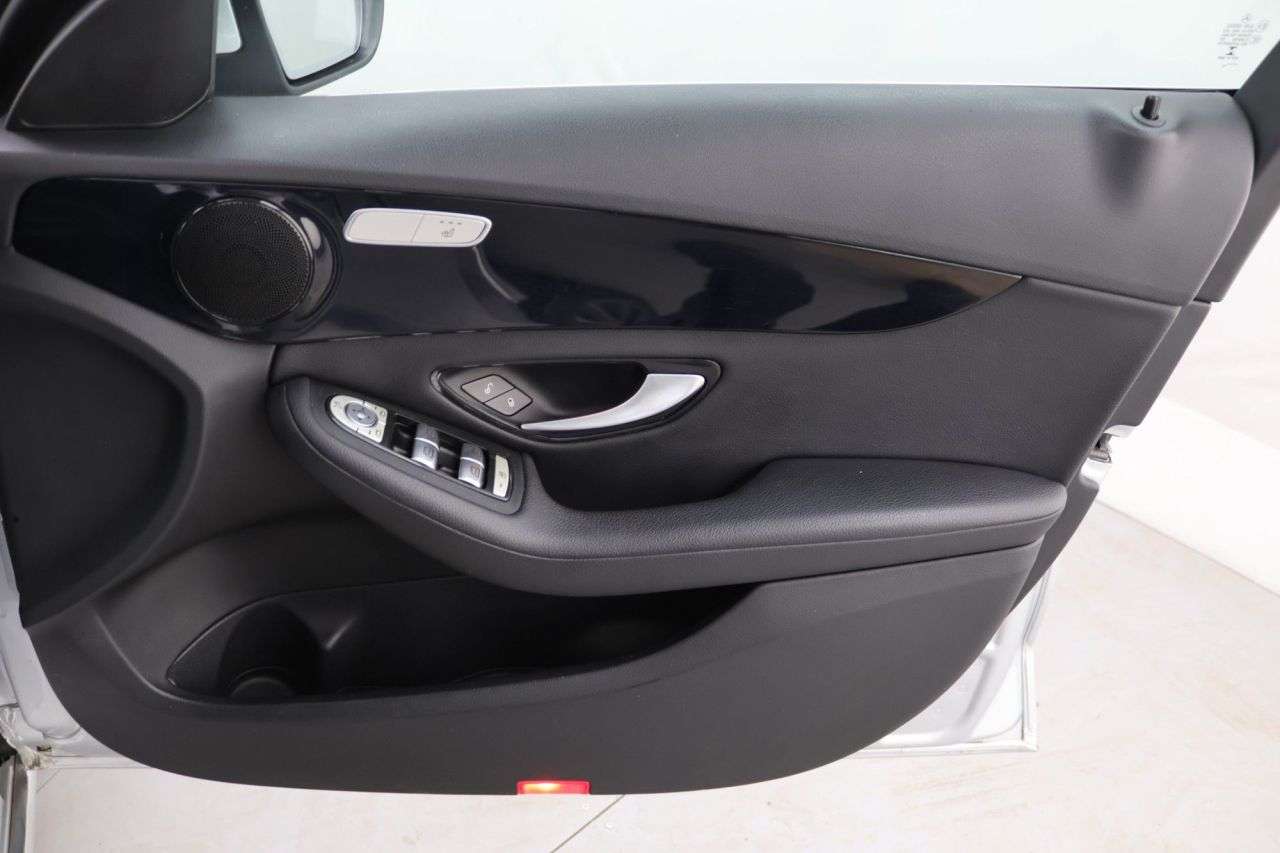 2019 MERCEDES-BENZ C CLASS 2019 MERCEDES-BENZ C CLASS