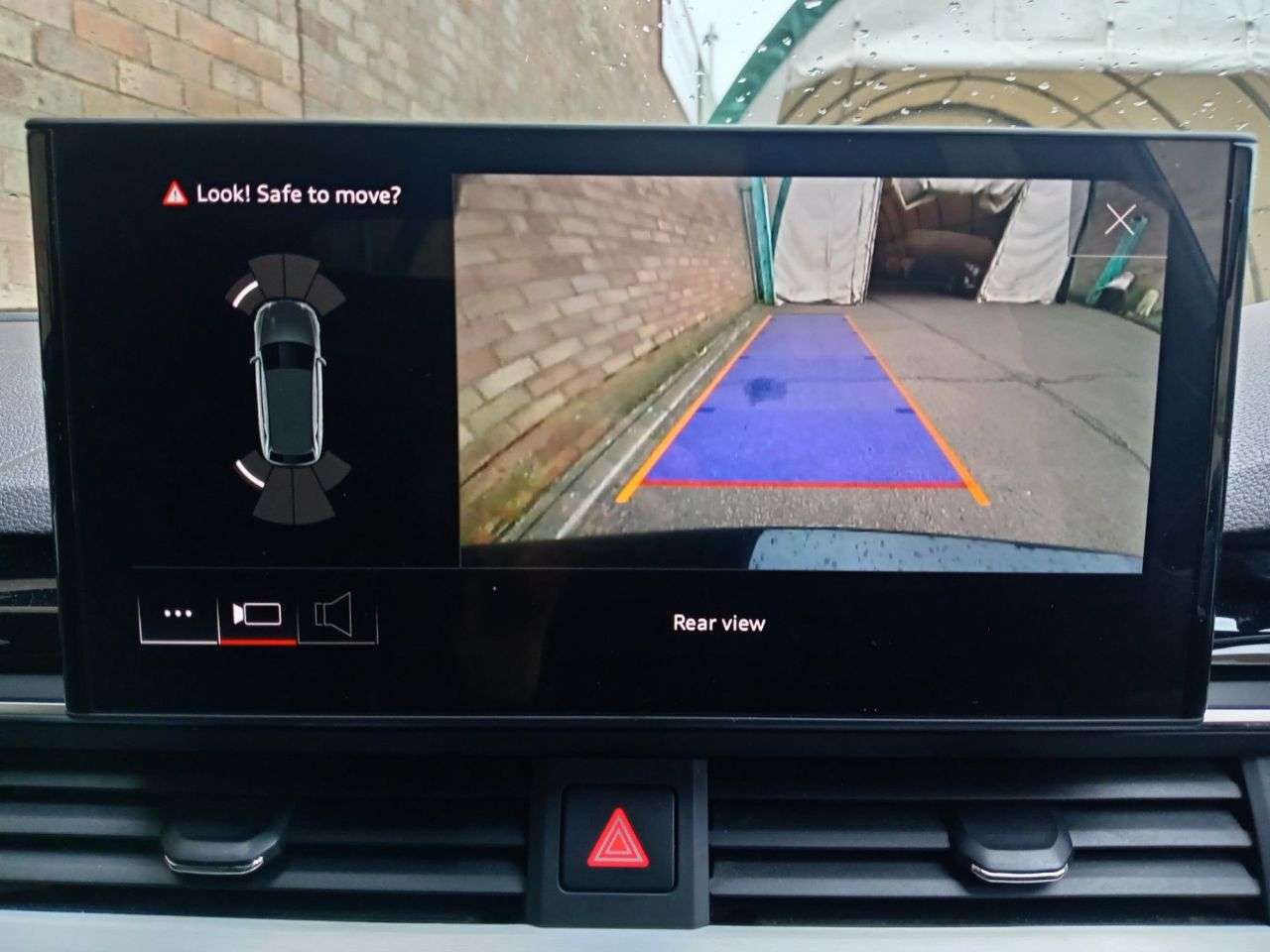 A 2022 AUDI A4 AVANT 2.0 TFSI 35 S line Estate 5dr Petrol S Tronic Euro 6 (s/s) (150 ps) A 2022 AUDI A4 AVANT 2.0 TFSI 35 S line Estate 5dr Petrol S Tronic Euro 6 (s/s) (150 ps)