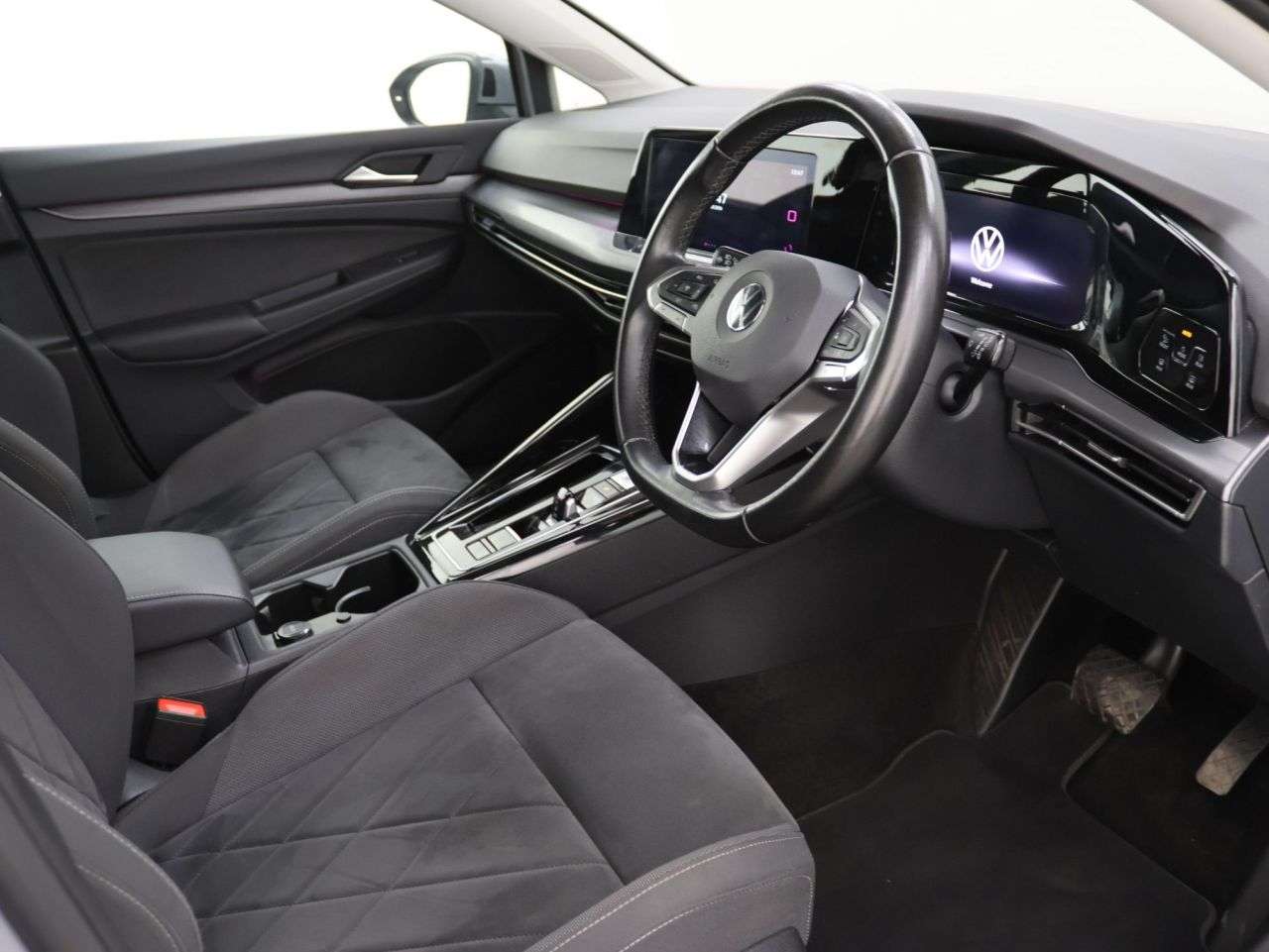 2022 VOLKSWAGEN GOLF 2022 VOLKSWAGEN GOLF
