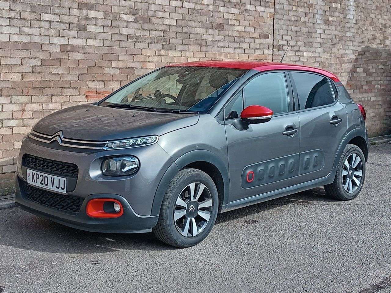 A 2020 CITROEN C3 1.2 PureTech Flair Plus Hatchback 5dr Petrol Manual Euro 6 (s/s) (83 ps) A 2020 CITROEN C3 1.2 PureTech Flair Plus Hatchback 5dr Petrol Manual Euro 6 (s/s) (83 ps)