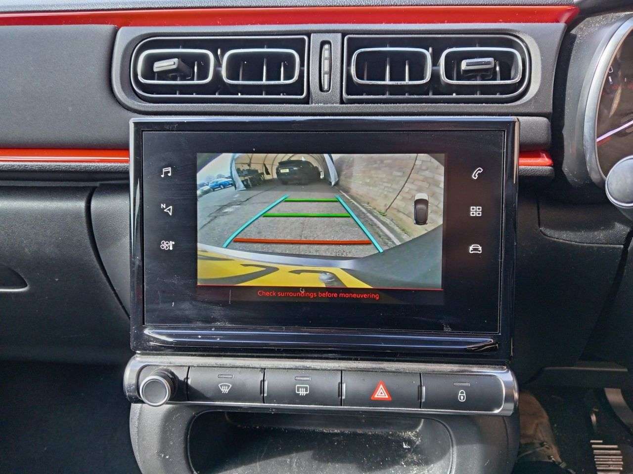 A 2020 CITROEN C3 1.2 PureTech Flair Plus Hatchback 5dr Petrol Manual Euro 6 (s/s) (83 ps) A 2020 CITROEN C3 1.2 PureTech Flair Plus Hatchback 5dr Petrol Manual Euro 6 (s/s) (83 ps)