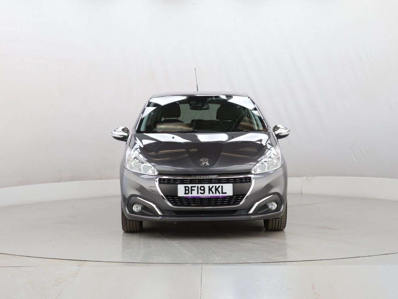 A 2019 PEUGEOT 208 1.2 PureTech Tech Edition Hatchback 5dr Petrol Manual Euro 6 (s/s) (82 ps) A 2019 PEUGEOT 208 1.2 PureTech Tech Edition Hatchback 5dr Petrol Manual Euro 6 (s/s) (82 ps)