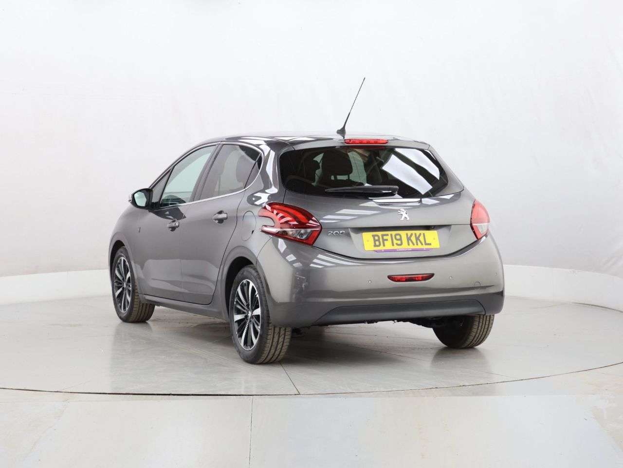 2019 PEUGEOT 208 2019 PEUGEOT 208