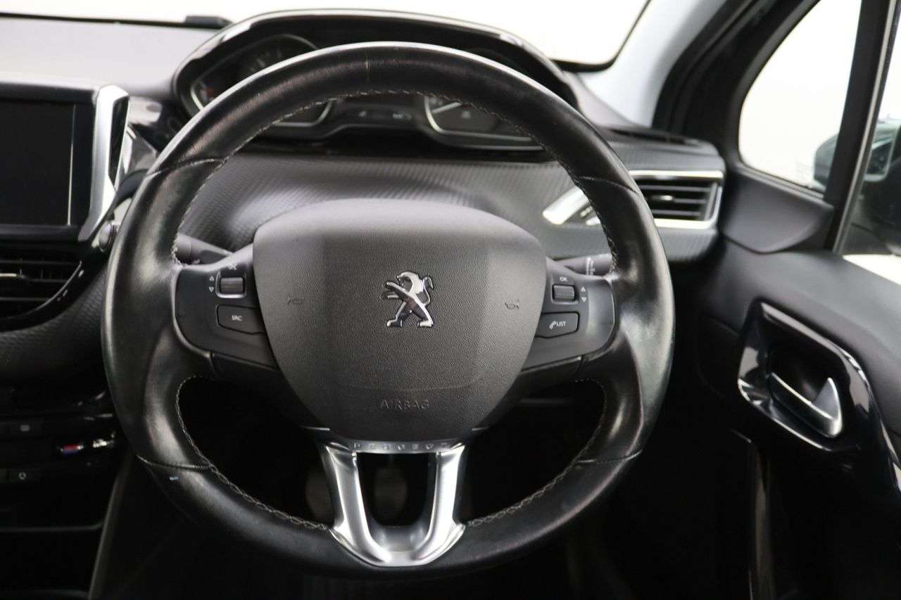 2019 PEUGEOT 208 2019 PEUGEOT 208