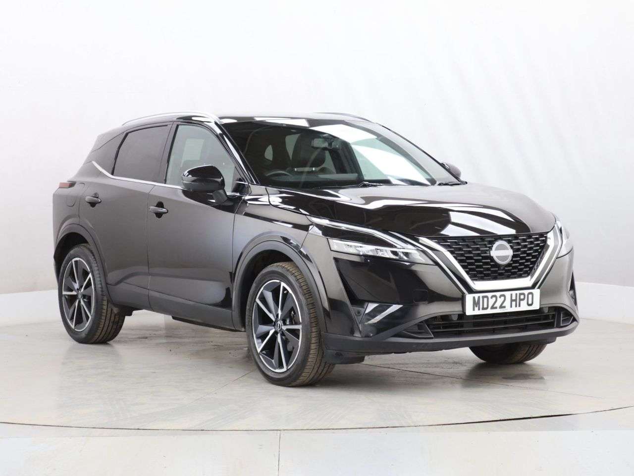 A 2022 NISSAN QASHQAI 1.3 DIG-T MHEV Tekna SUV 5dr Petrol Hybrid Manual Euro 6 (s/s) (140 ps) A 2022 NISSAN QASHQAI 1.3 DIG-T MHEV Tekna SUV 5dr Petrol Hybrid Manual Euro 6 (s/s) (140 ps)