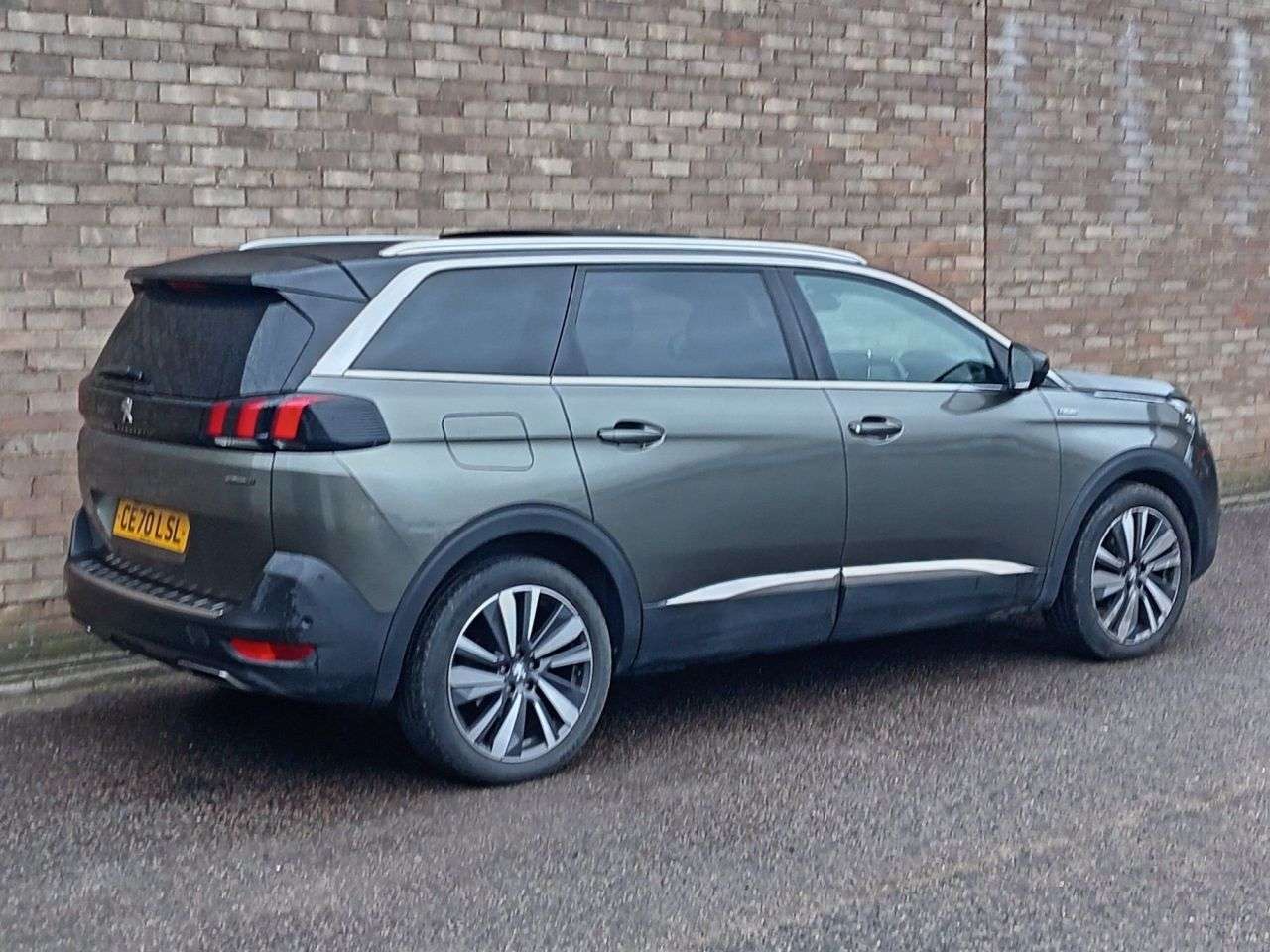 2020 PEUGEOT 5008 2020 PEUGEOT 5008