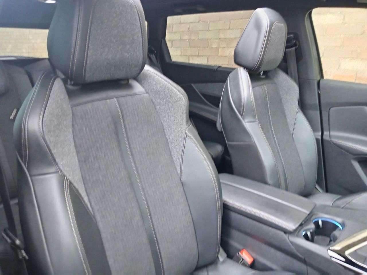 2020 PEUGEOT 5008 2020 PEUGEOT 5008