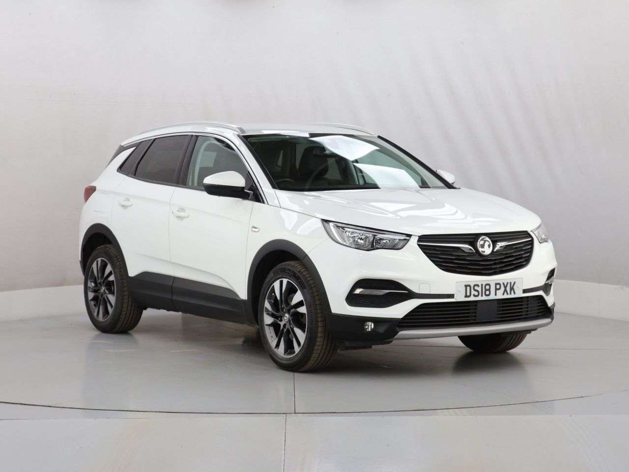A 2018 VAUXHALL GRANDLAND X 1.2 Turbo Sport Nav SUV 5dr Petrol Manual Euro 6 (s/s) (130 ps) A 2018 VAUXHALL GRANDLAND X 1.2 Turbo Sport Nav SUV 5dr Petrol Manual Euro 6 (s/s) (130 ps)