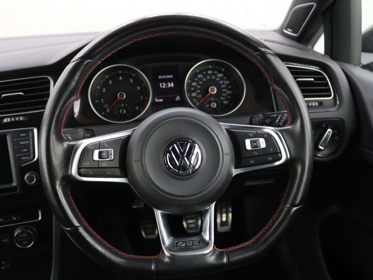 2017 VOLKSWAGEN GOLF 2017 VOLKSWAGEN GOLF