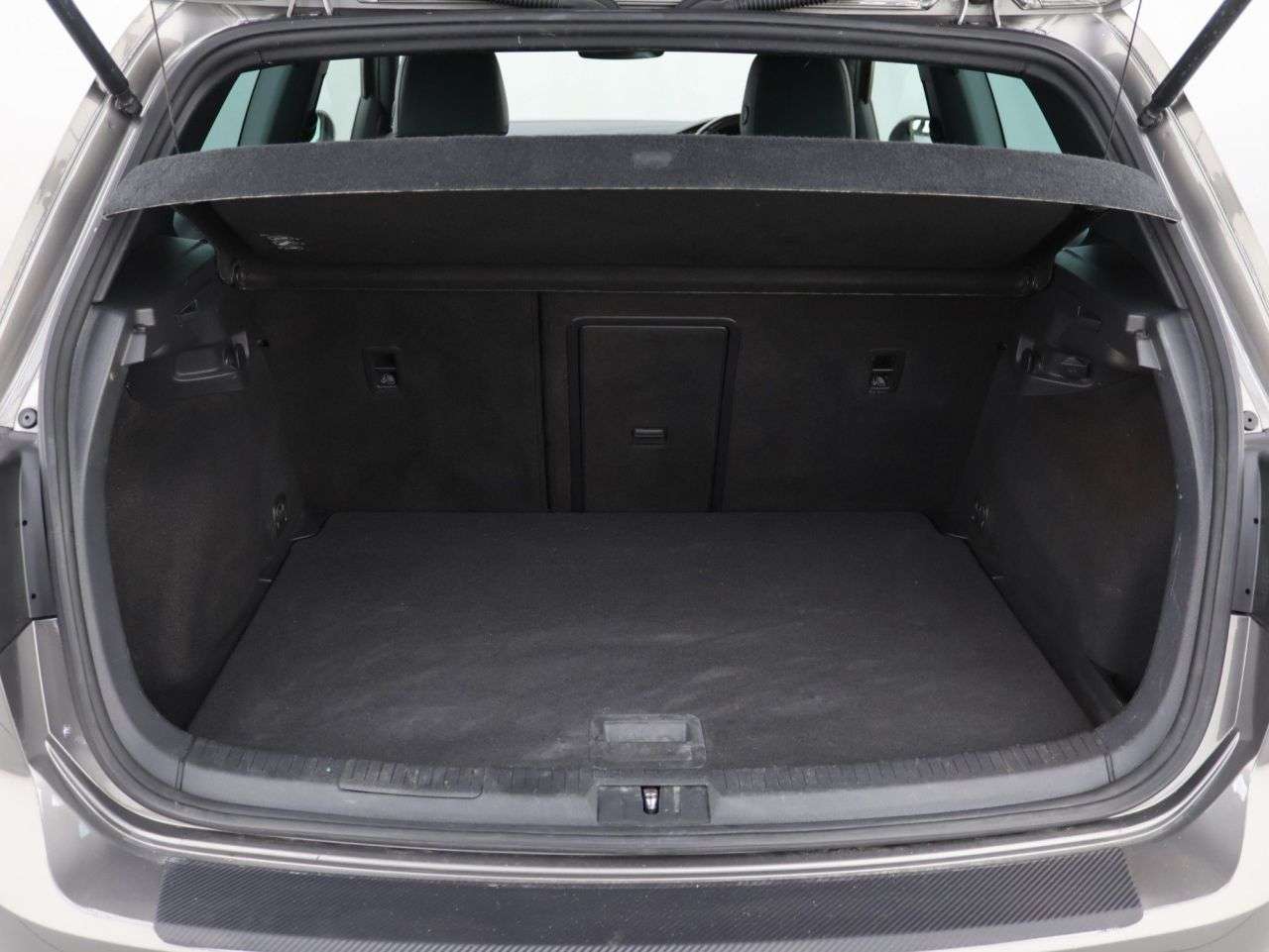 2017 VOLKSWAGEN GOLF 2017 VOLKSWAGEN GOLF