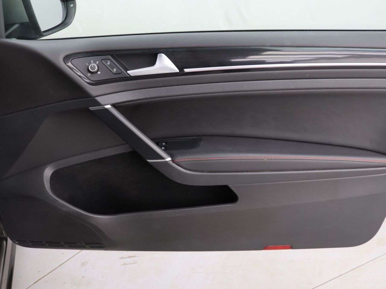 2017 VOLKSWAGEN GOLF 2017 VOLKSWAGEN GOLF