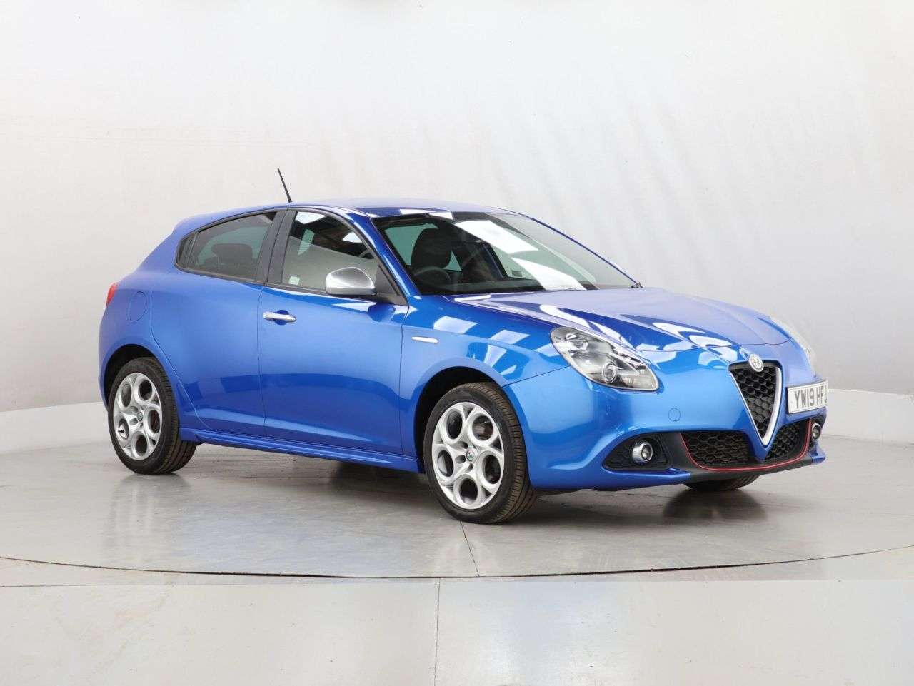 A 2019 ALFA ROMEO GIULIETTA 1.4 TB Sport Hatchback 5dr Petrol Manual Euro 6 (s/s) (120 bhp) A 2019 ALFA ROMEO GIULIETTA 1.4 TB Sport Hatchback 5dr Petrol Manual Euro 6 (s/s) (120 bhp)