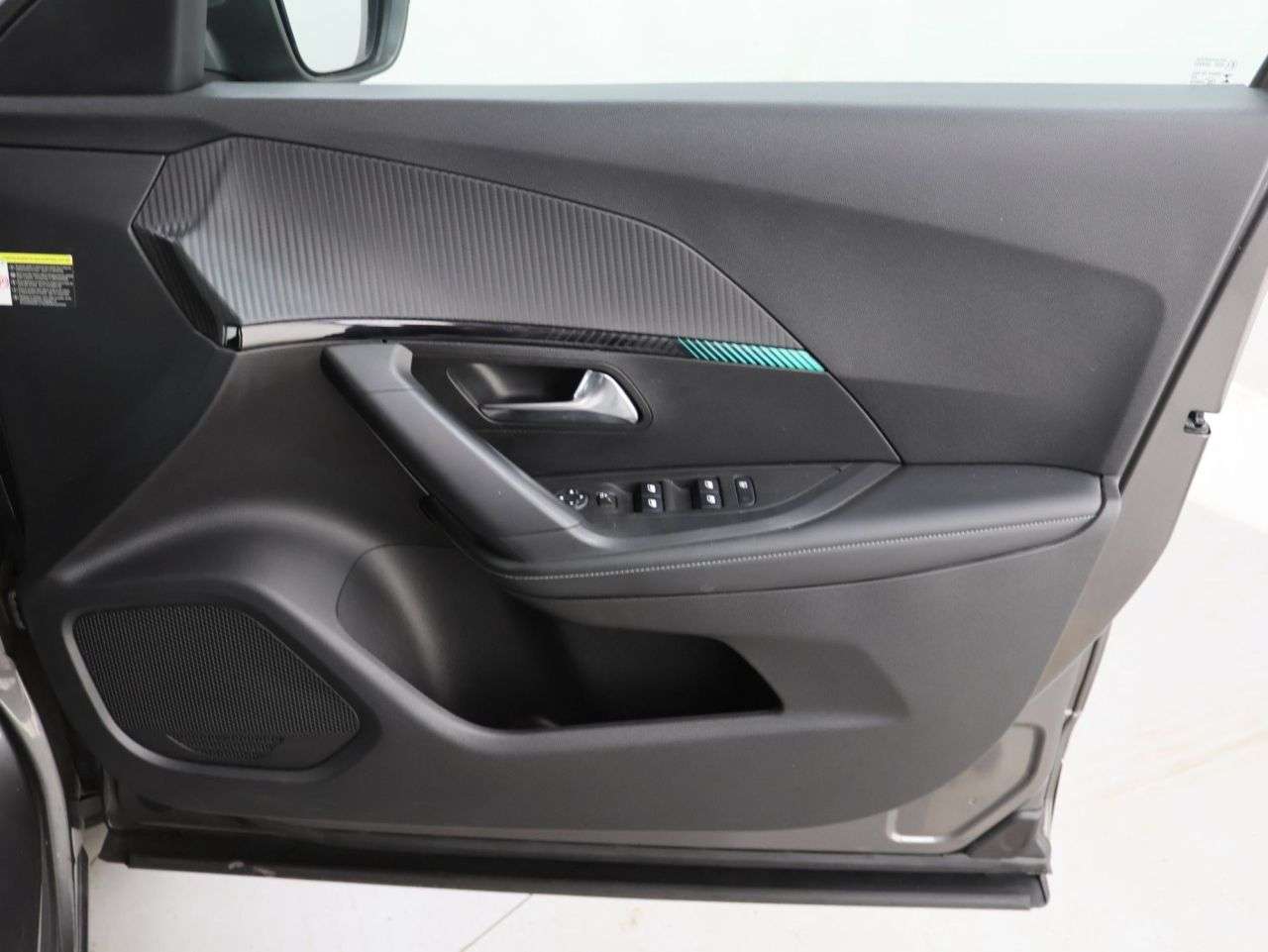 2021 PEUGEOT 2008 2021 PEUGEOT 2008