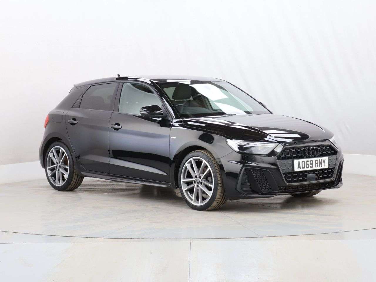 A 2019 AUDI A1 1.5 TFSI 35 Vorsprung Sportback 5dr Petrol S Tronic Euro 6 (s/s) (150 ps) A 2019 AUDI A1 1.5 TFSI 35 Vorsprung Sportback 5dr Petrol S Tronic Euro 6 (s/s) (150 ps)
