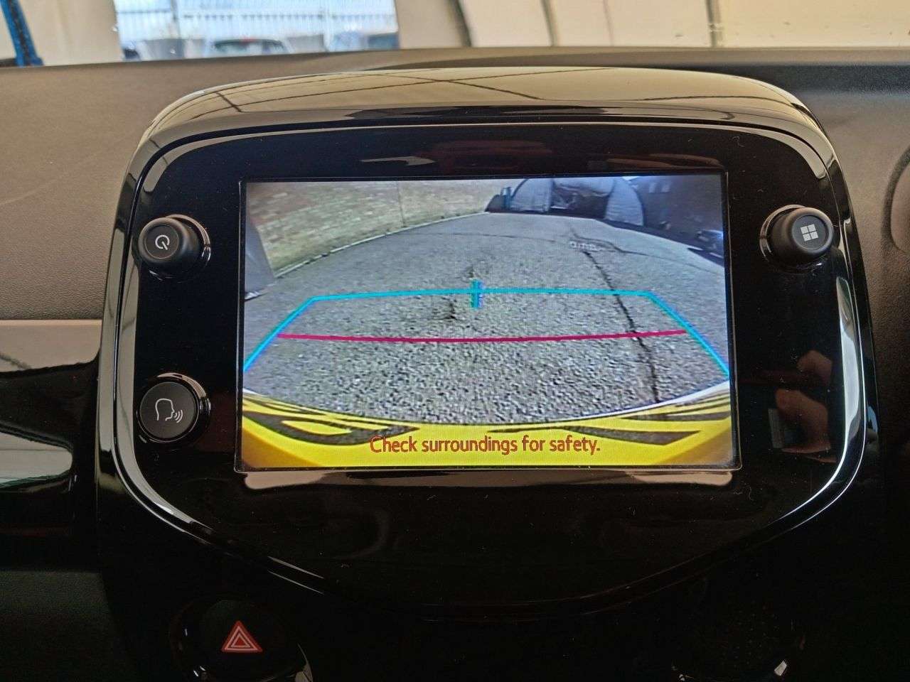 A 2019 PEUGEOT 108 1.0 Collection Top! 5dr Petrol Manual Euro 6 (s/s) (72 ps) A 2019 PEUGEOT 108 1.0 Collection Top! 5dr Petrol Manual Euro 6 (s/s) (72 ps)